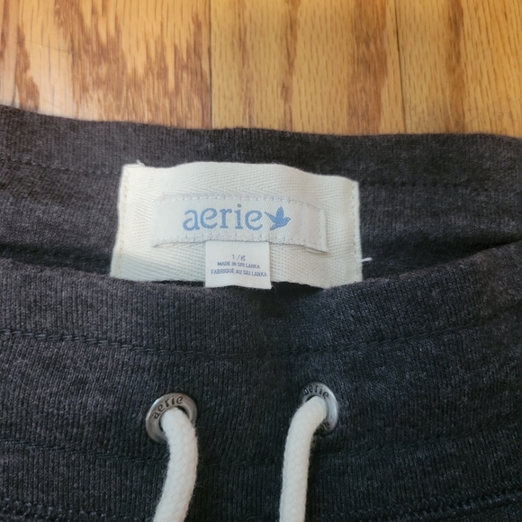 Drawstring Joggers - Picture 4 of 4